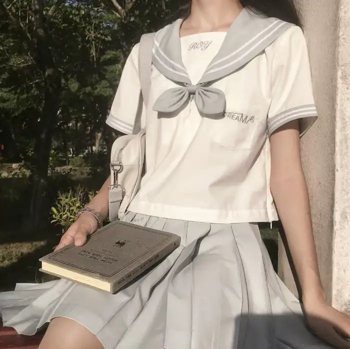 八尺门的辩护人